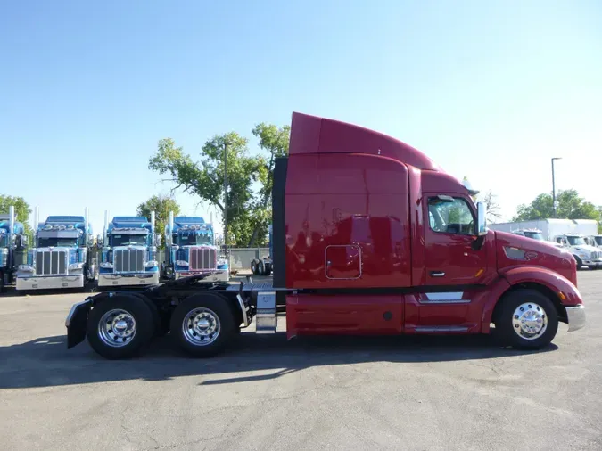 2022 Peterbilt 579