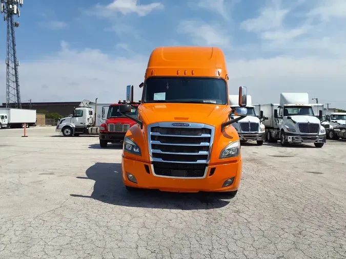 2019 FREIGHTLINER NEW CASCADIA PX12664
