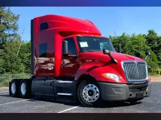 2023 INT LT625 6X4