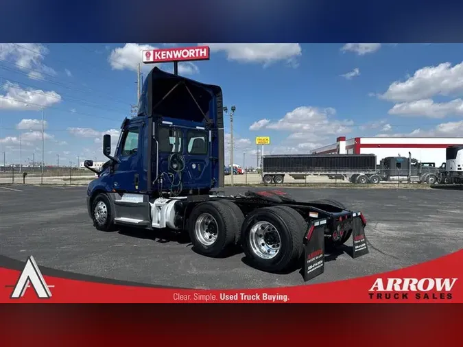 2020 FREIGHTLINER CA126