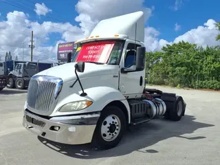 2018 NAVISTAR INTERNATIONAL RH613 DAYCAB T/A