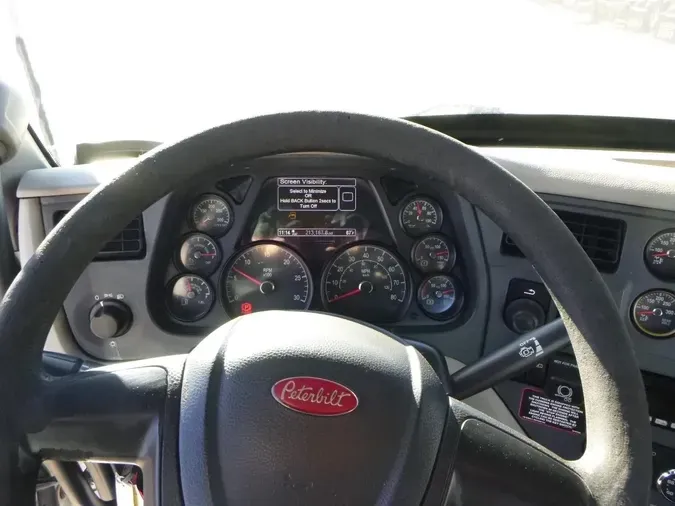 2019 Peterbilt 579cb8187b7acba670ecdc324337883056b