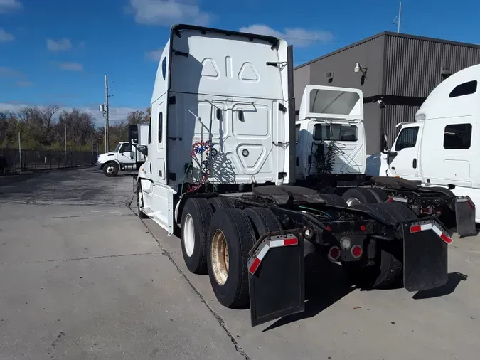 2020 FREIGHTLINER/MERCEDES CASCADIA 125