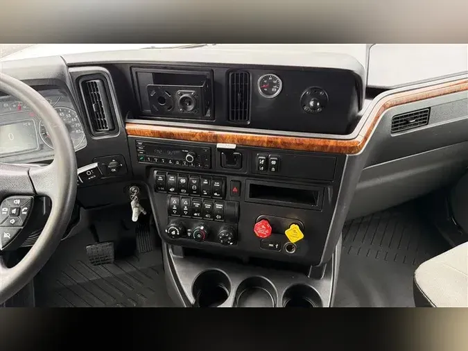 2022 INTERNATIONAL LTcb84c80fd6a9258218a043a657f992d4