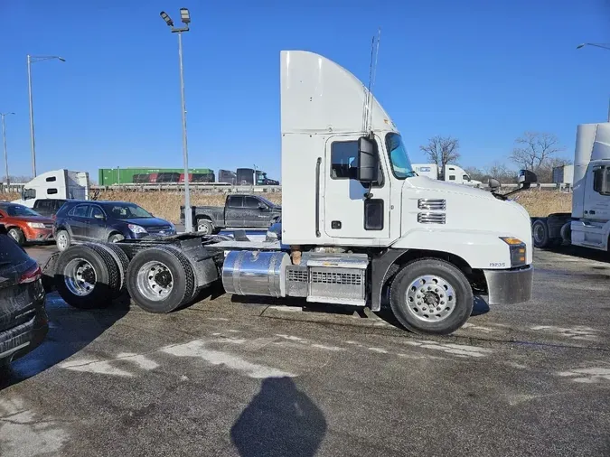 2019 MACK ANTHEM AN64T