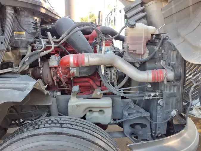 2020 NAVISTAR INTERNATIONAL LT625 SLPR CABcb87a285ceb38ea87e7bfe49c081b19b