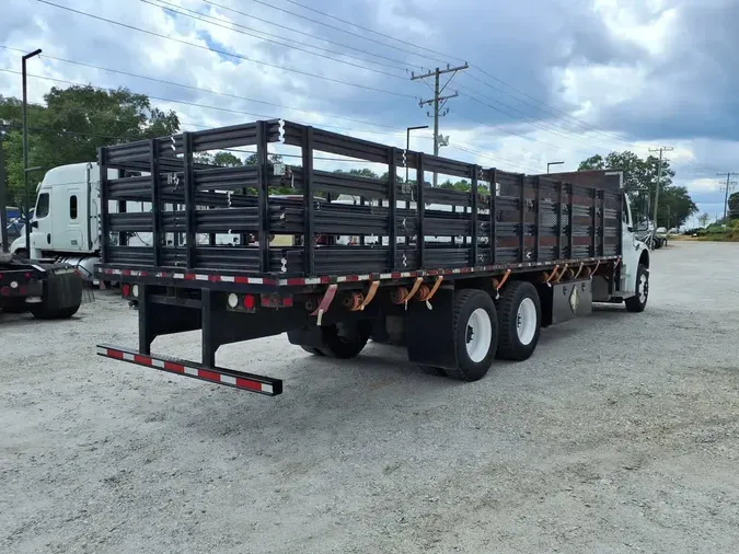 2017 FREIGHTLINER M2 106