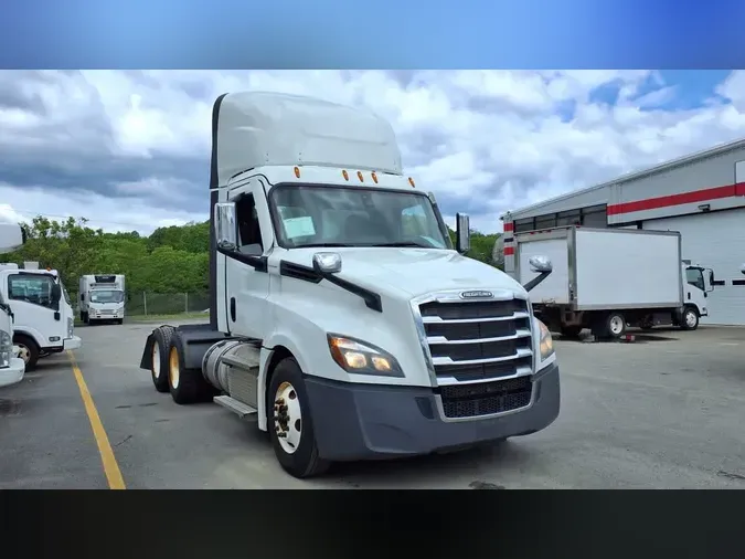 2021 FREIGHTLINER/MERCEDES NEW CASCADIA PX12664cb8b56af541aece6334b0222c3ece59d