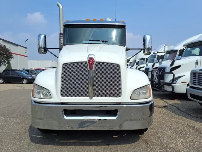2020 KENWORTH TRUCKS T-370