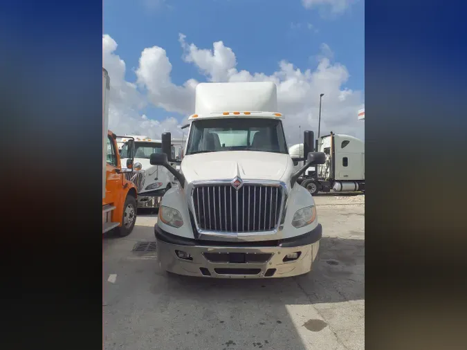 2018 NAVISTAR INTERNATIONAL LT625 DAYCAB T/A