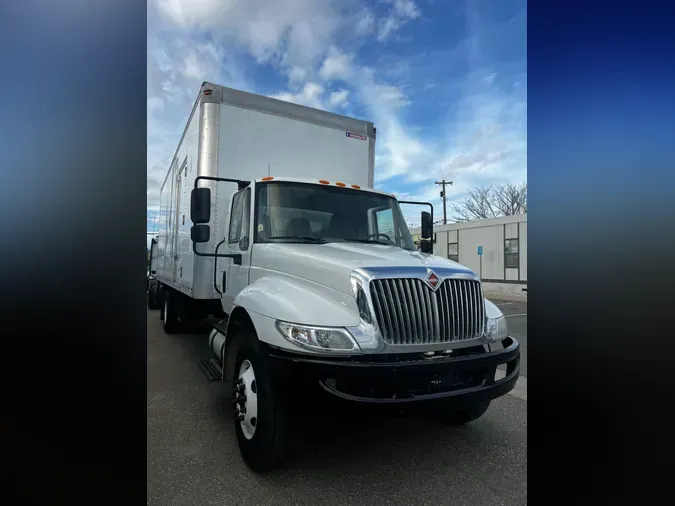 2018 NAVISTAR INTERNATIONAL 4300