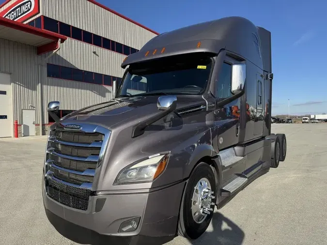 2023 Freightliner Cascadia&reg;