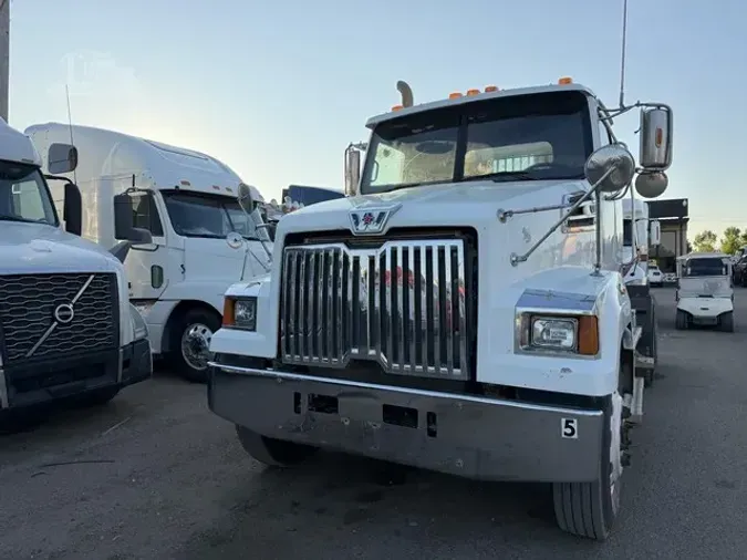 2017 WESTERN STAR 4700cb98497cfb1910dbd32dd6b16078a261