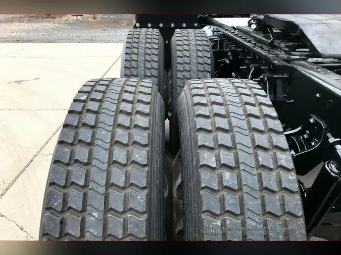 2021 INT LT625 6x4cb9d4029086f6a0ef57613ea62872f37