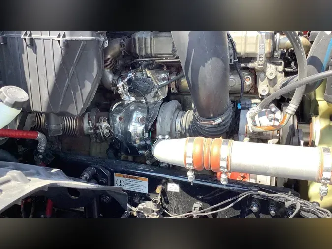 2022 Freightliner Cascadia 126