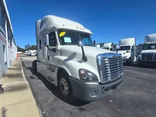2020 FREIGHTLINER/MERCEDES CASCADIA 125