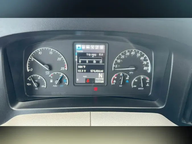 2021 Freightliner Cascadia 126cba4d299fdd52da78b24bad7af776824