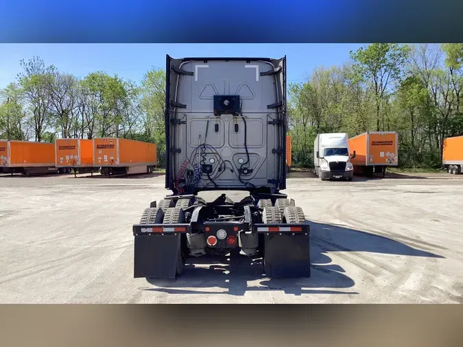 2020 Freightliner Cascadia