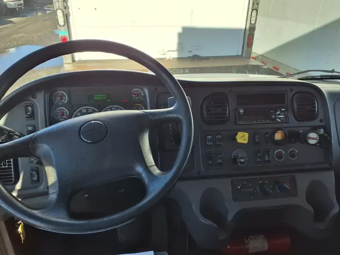 2018 FREIGHTLINER/MERCEDES M2 106