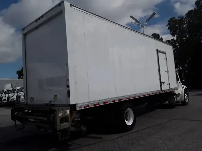 2016 FREIGHTLINER/MERCEDES M2 106