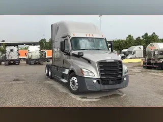 2022 Freightliner Cascadia 126