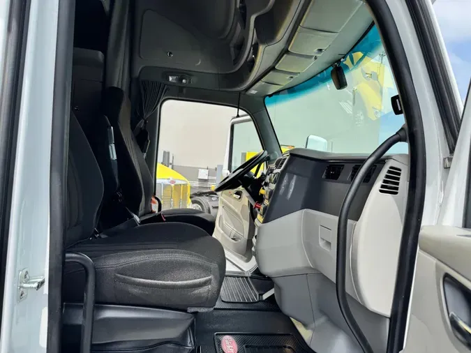 2021 Peterbilt 579
