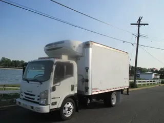 2017 ISUZU NRR