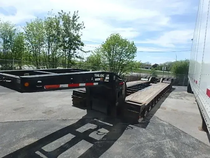 2009 Trail King Lowboy