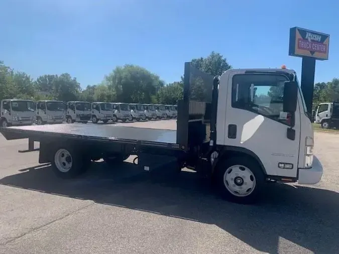 2023 Chevrolet W-5500