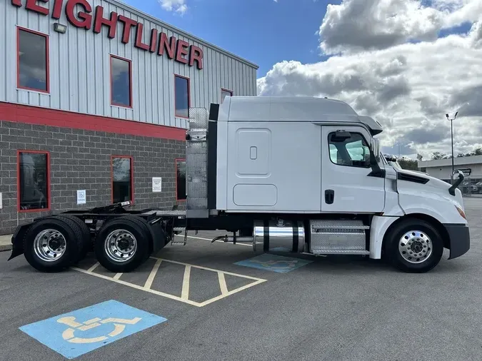 2020 Freightliner Cascadia&reg;