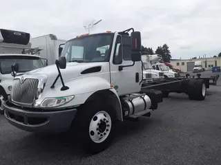 2019 NAVISTAR INTERNATIONAL 4300