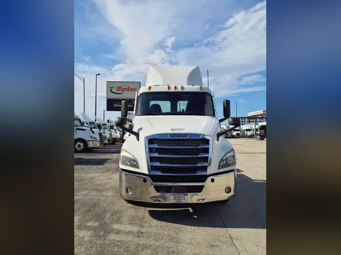 2020 FREIGHTLINER/MERCEDES NEW CASCADIA PX12664