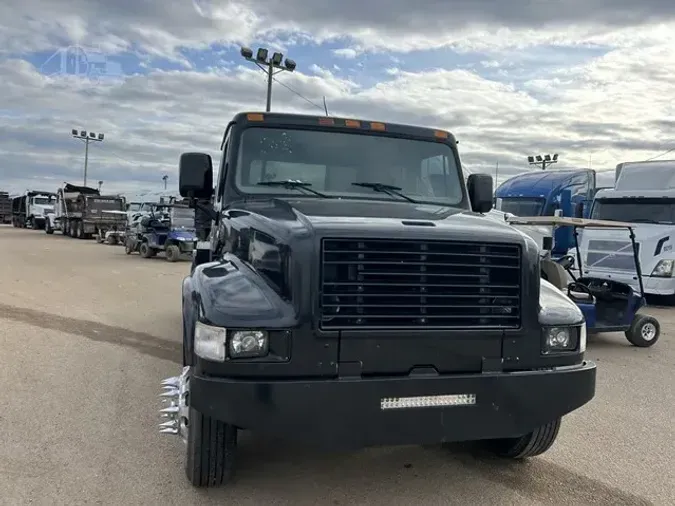 1996 INTERNATIONAL 4900