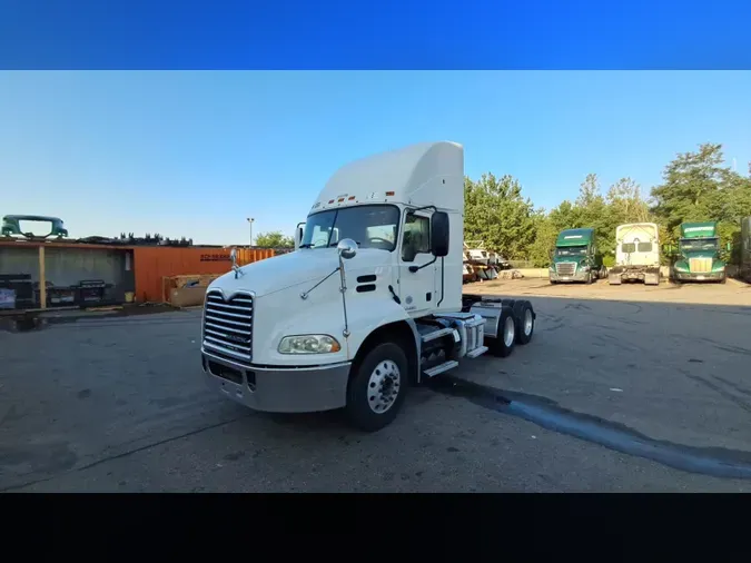 2018 Mack CXU (PINNACLE)cbc78b17403f053da1428419b7efc3f8