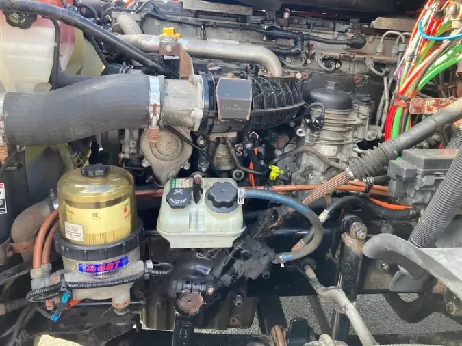 2018 FREIGHTLINER/MERCEDES CASCADIA 125cbc7d81706ee43622677baef7e956ea3