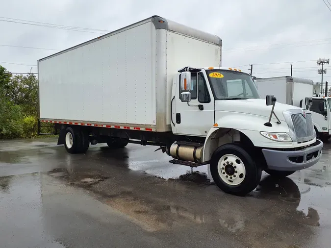 2019 NAVISTAR INTERNATIONAL 4300