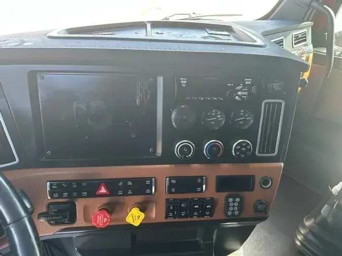 2021 Freightliner Cascadia