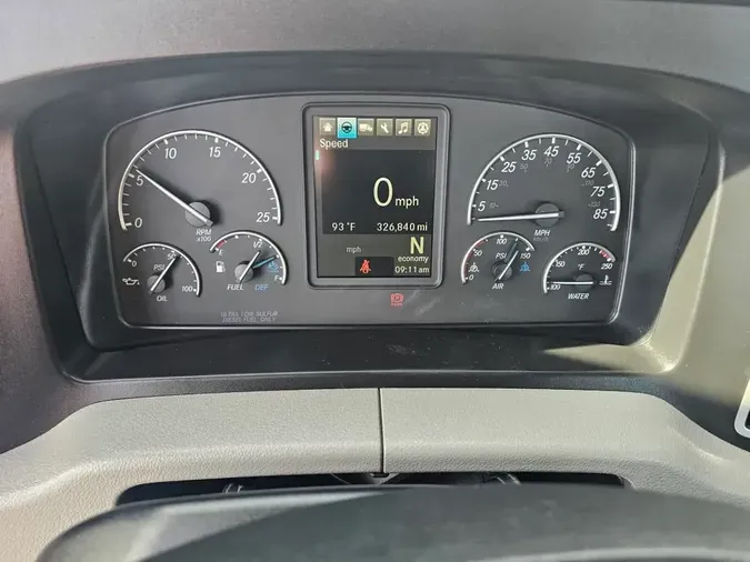 2019 FREIGHTLINER NEW CASCADIA 116