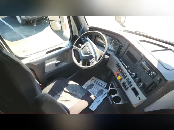 2020 FREIGHTLINER CASCADEVO1