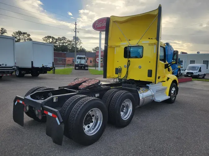 2021 Peterbilt 579