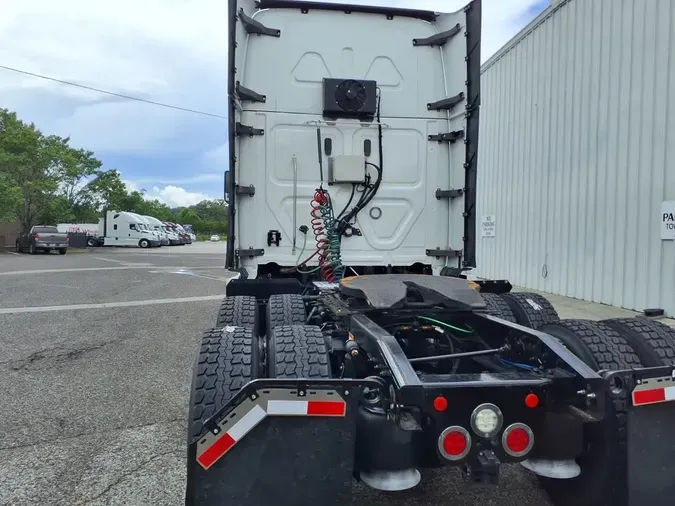 2020 FREIGHTLINER NEW CASCADIA PX12664