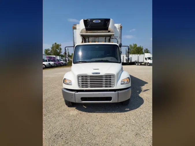 2017 FREIGHTLINER/MERCEDES M2 106