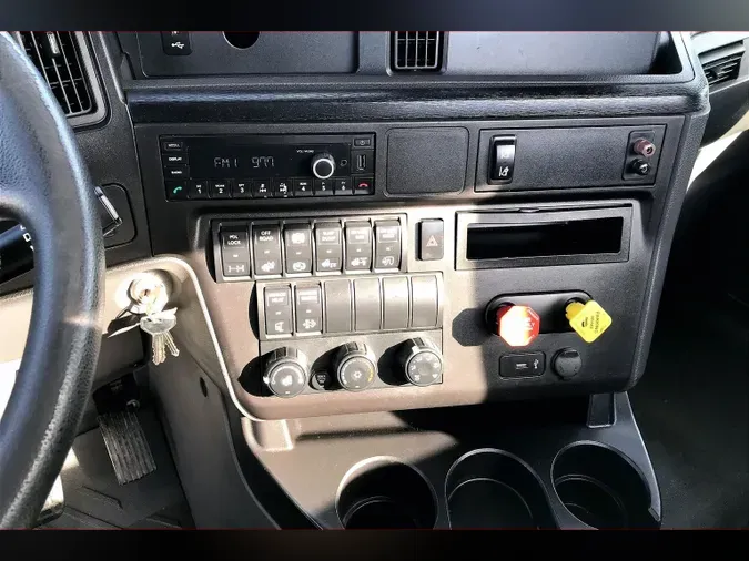 2021 INT LT625 6x4cbdb436a139a2df647fb5675efad8333