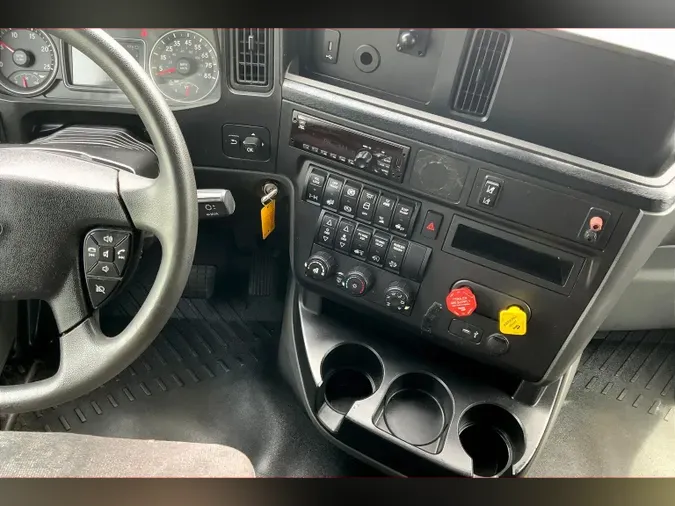 2021 INT LT625 6x4