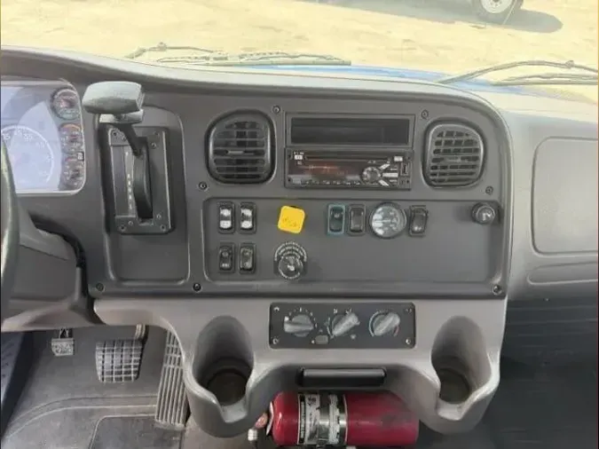 2019 Freightliner Business Class M2 106cbdc5b0b450189e53f0fd54d1645dd96