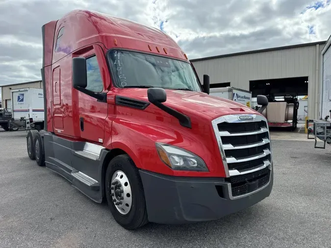 2021 Freightliner Cascadia