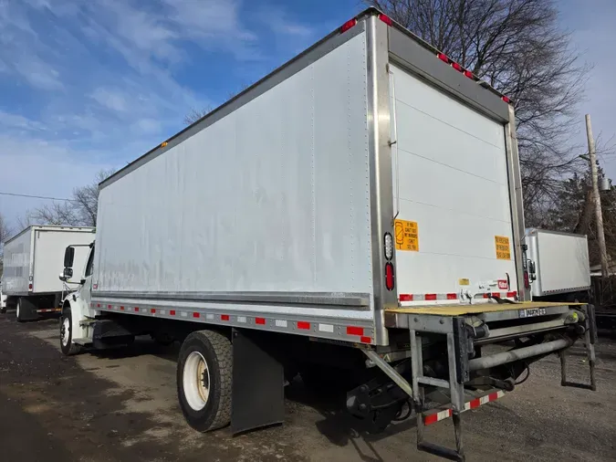 2020 FREIGHTLINER/MERCEDES M2 106