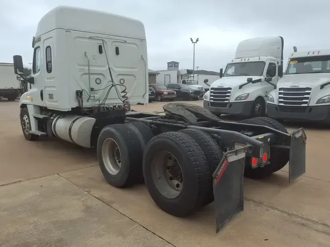 2020 FREIGHTLINER/MERCEDES CASCADIA 125cbe200fa5e24b39f93c646a087e3dbdf