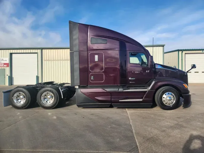 2026 Kenworth T680cbe2bc98c4a6460406c94812f0ff6e8b