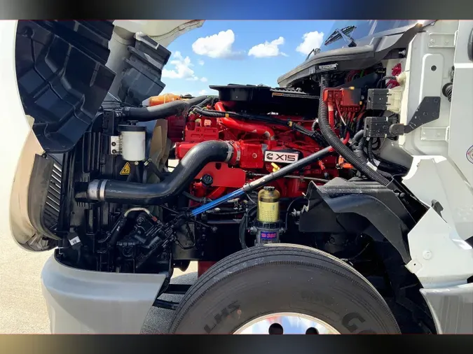 2022 INT LT625 6x4
